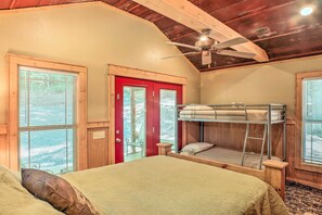 House (1 Bedroom) | Interior