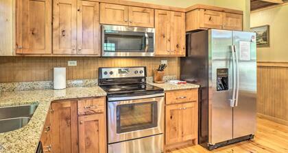 Guntersville Lake Cabin w/ 3 Fishing Ponds!