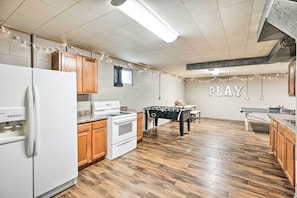 Talo (4 Bedrooms) | Sisätilat