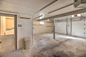 Talo (4 Bedrooms) | Sisätilat