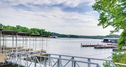 Cozy Lake Ozark Condo Rental w/ Grill, Pool Access