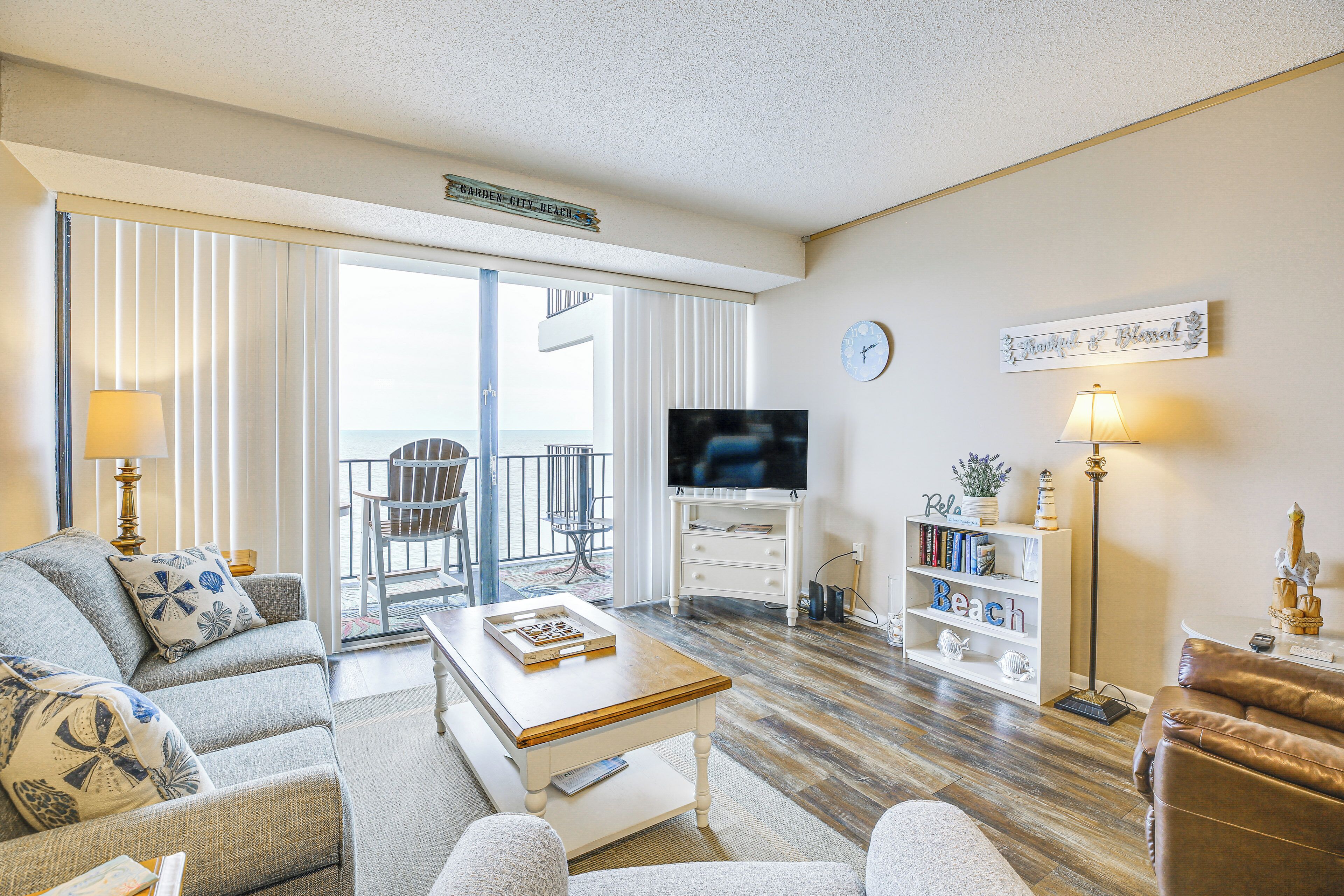 Apartment (1 Bedroom) | Interior