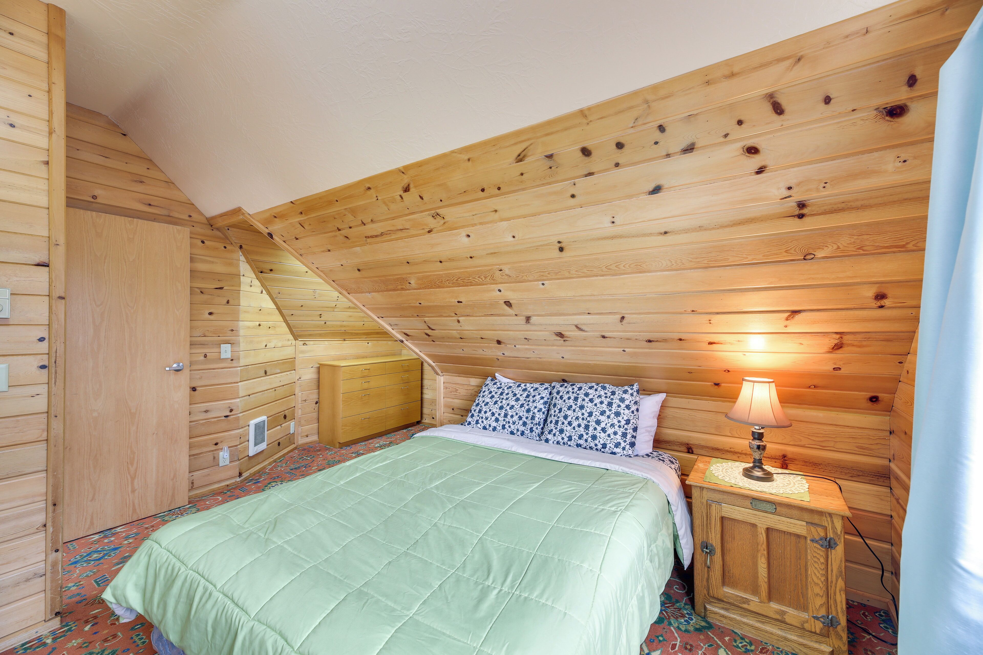 Cottage (2 Bedrooms) | Interior