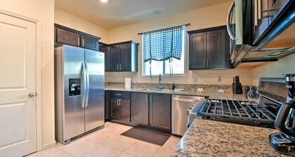 4 Mi to City Center: Family-friendly Retreat!