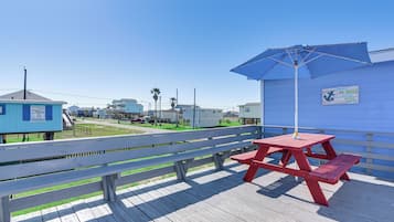 House (2 Bedrooms) | Front of property