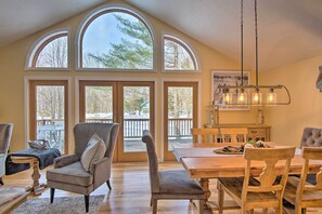 House (2 Bedrooms) | Interior - Cozy White Mtn Hideaway ~ 4 Mi to Hiking & Skiing! (Intervale)