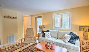 Casa (2 Bedrooms) | Interior