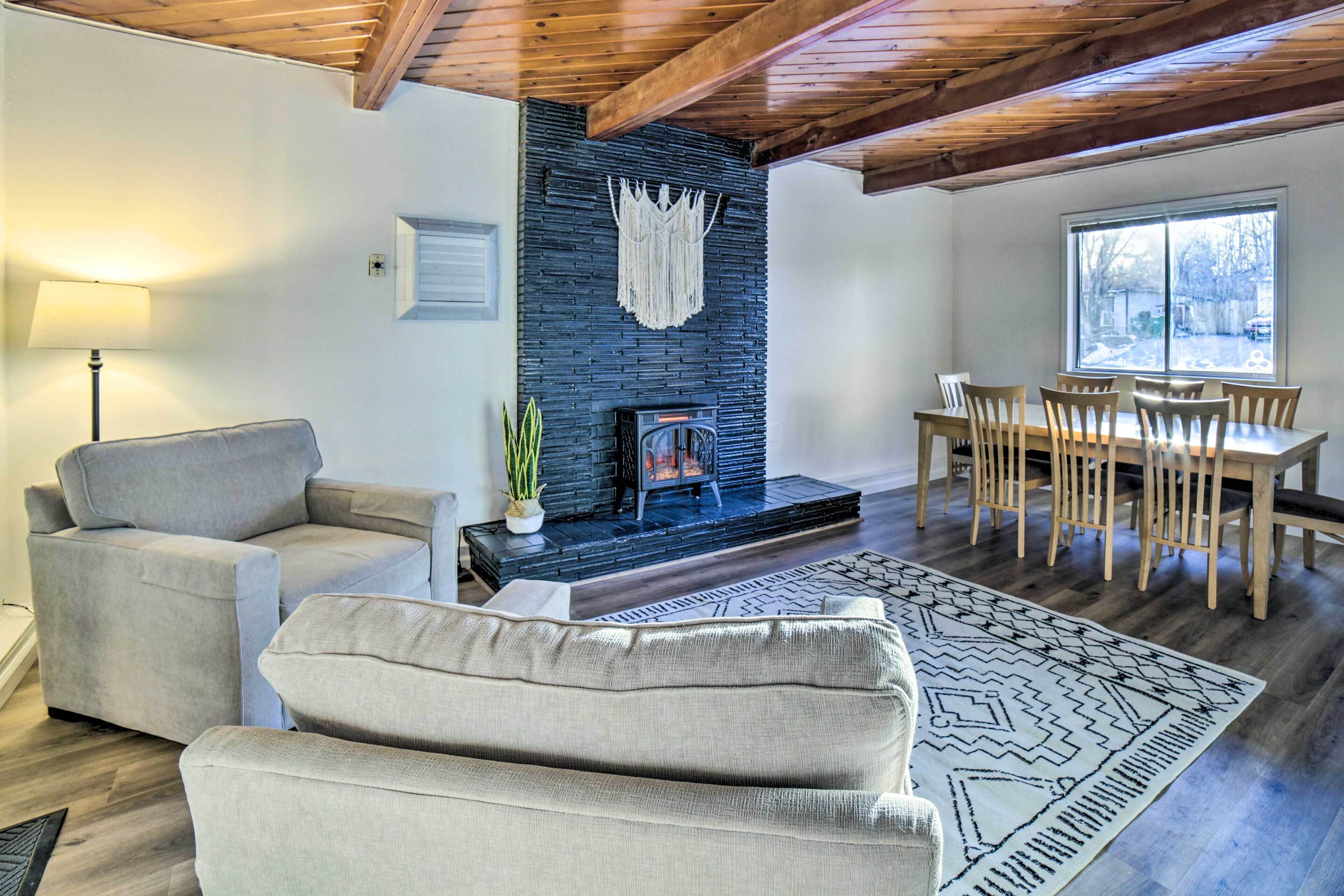 House (4 Bedrooms) | Front of property