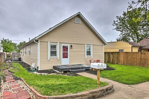 Cottage (1 Bedroom) | Interior - Council Bluffs Cottage: Proximity to Parks! (Council Bluffs)