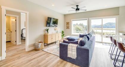 Charming Florence Home w/ Fire Pit & River Views!