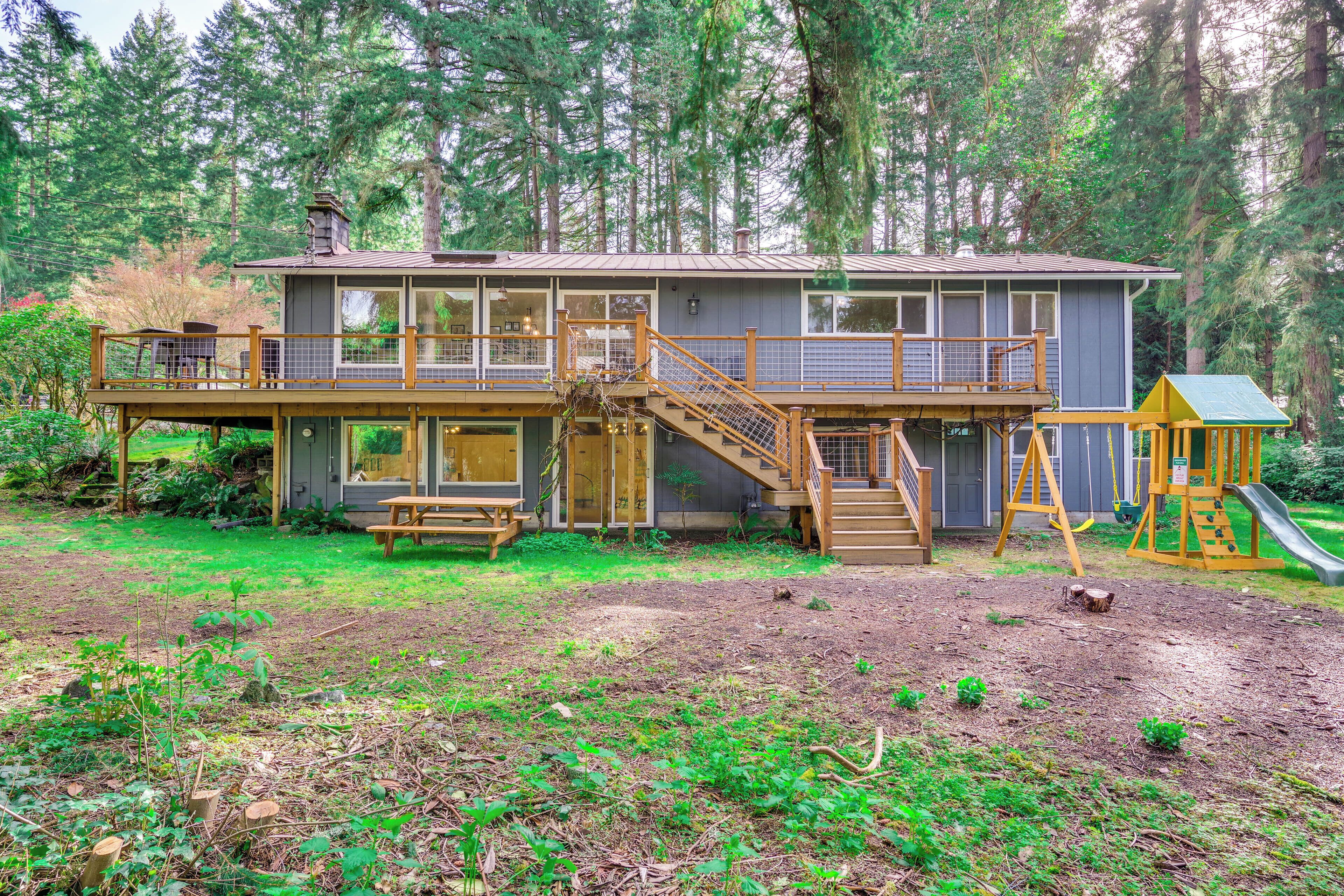 House (4 Bedrooms) | Interior