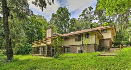 Jacksonville Home on 1 Acre ~ 6 Mi to Beach!