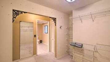 Nhà (6 Bedrooms) | Nội thất