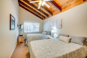 House (4 Bedrooms) | Interior - Spacious House w/ Deck & Grill in South Lake Tahoe (South Lake Tahoe)