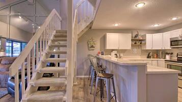 Căn hộ (3 Bedrooms) | Nội thất