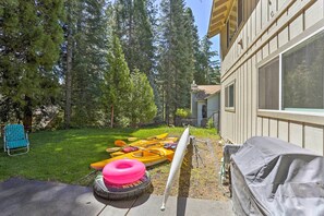 House (3 Bedrooms) | Interior - Lake Almanor Country Club Home w/ Views! (Westwood)