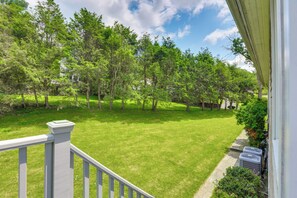 Interior - Hudson River Views: Briarcliff Manor Home w/ Deck (Briarcliff Manor)