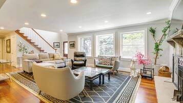 Rumah (4 Bedrooms) | Interior