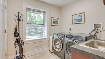 Casa (4 Bedrooms) | Parte interna