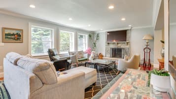 Rumah (4 Bedrooms) | Interior