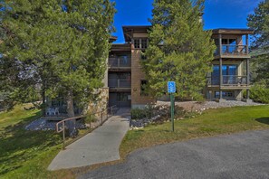 Apartment (0 Bedroom) | Interior - Steamboat Springs Studio < 1 Mi to Ski Resort (Steamboat Springs)