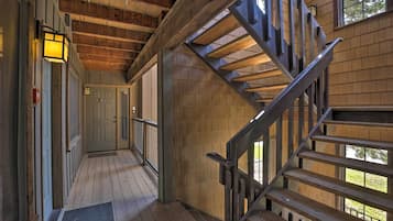 Apartment (0 Bedroom) | Interior