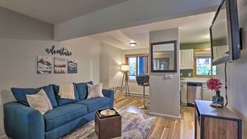 Apartment (0 Bedroom) | Interior