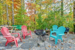 House (2 Bedrooms) | Interior - Private Hot Tub & Covered Deck: Cozy Whittier Gem (Whittier)