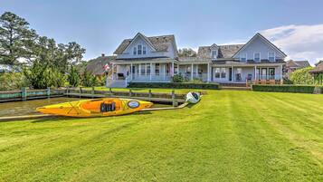 House (3 Bedrooms) | Exterior