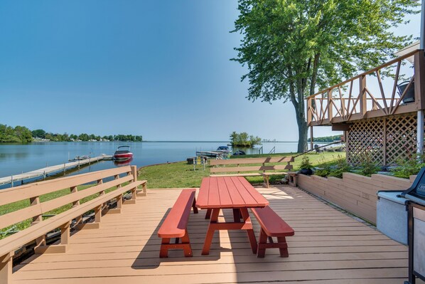 Cottage (2 Bedrooms) | Interior