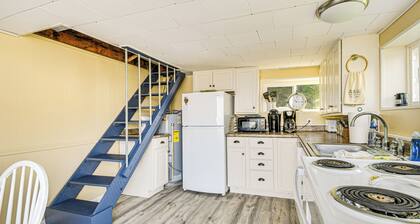 Bayfront Red Creek Vacation Rental w/ Boat Dock!