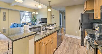 Grand Haven Condo - Walk to Nearby Hot Spots!