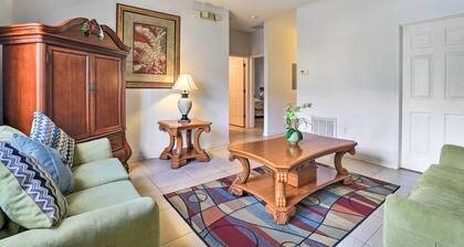 Kissimmee Condo w/ Resort Perks - 5 Mi to Disney!