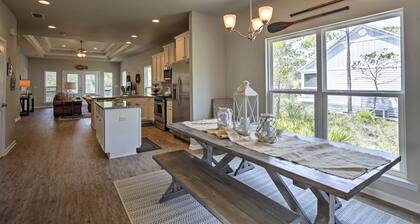 Port St Joe Beach House w/ Pool Access!
