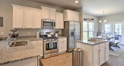 Port St Joe Beach House w/ Pool Access!