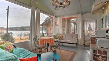 Cottage (1 Bedroom) | Interior