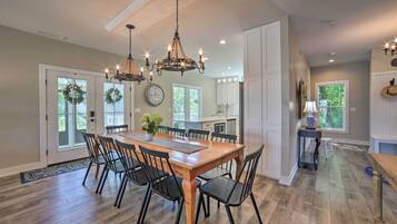 Cottage (5 Bedrooms) | Interior