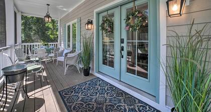 Bright & Airy Home: Chef's Kitchen & Pro Decor!