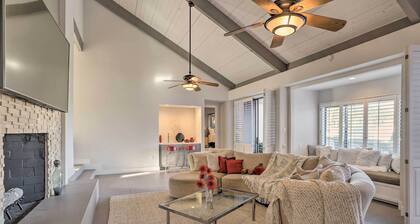 Sleek Rancho Mirage Villa: Patio, Pool, Golf!