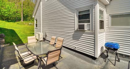 Cozy Home w/ ATV Trail Access in Berlin!