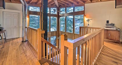 Waterfront Seldovia Bay Home: Walk to Trails!
