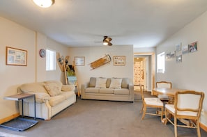 Apartment (1 Bedroom) | Front of property - Private Duck Creek Apartment Near Entertainment! (Duck Creek Village)