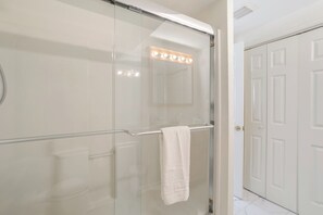 House (4 Bedrooms) | Interior - Cozy Centennial Home w/ Fenced-in Backyard! (Centennial)