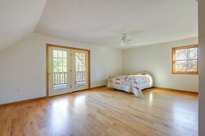 Rumah (5 Bedrooms) | Interior