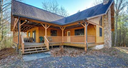 Benton Home on 50 Acres w/ Private Deck & Views!