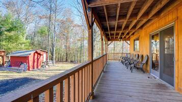 House (5 Bedrooms) | Interior