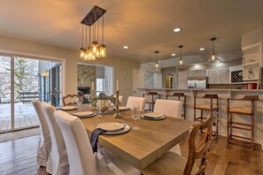 Apartment (4 Bedrooms) | Interior - Ski & Relax: Vail-beaver Creek Duplex w/ Hot Tub (Avon)