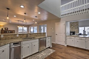 Apartemen (4 Bedrooms) | Interior