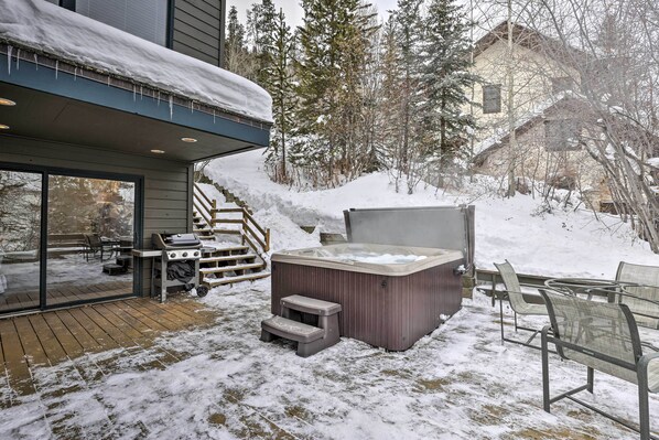 Apartment (4 Bedrooms) | Interior - Ski & Relax: Vail-beaver Creek Duplex w/ Hot Tub (Avon)