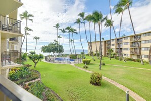 Apartment (2 Bedrooms) | Interior - Maalaea Condo w/ Pool Access - Walk to Beach! (Wailuku)
